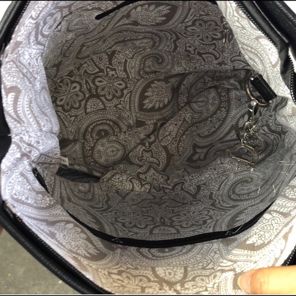 Black Shoulder Bag. NWOT - Picture 7 of 7